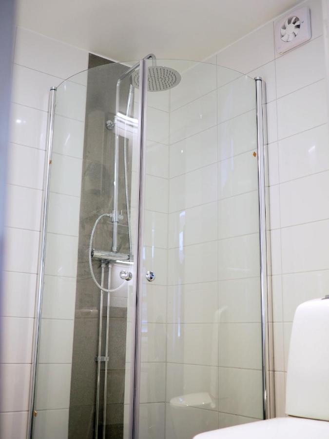 Kristina Attefall I Vaesterhaninge Экстерьер фото